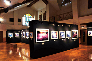 ���R�̖��͂𔭐M����M�������[